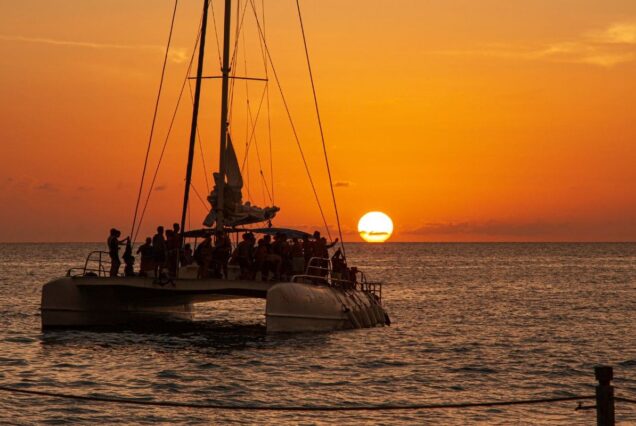 coucher de soleil catamaran