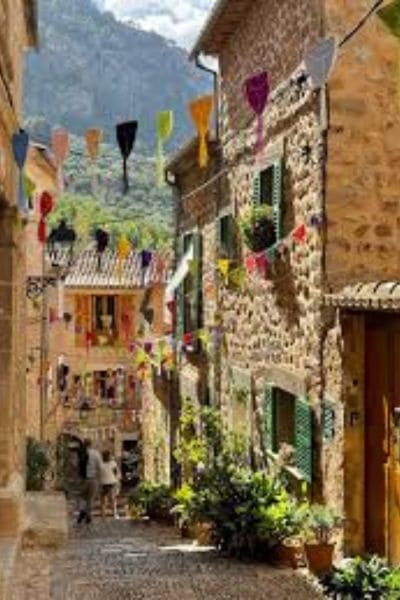 Pueblos de Mallorca: la guía de los 12 pueblos más bonitos