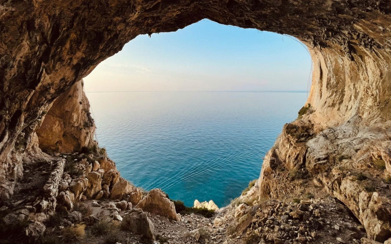 Drach Caves vs Arta: Which Caves Should You Visit in Mallorca?
